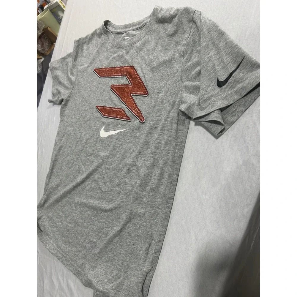 Nike Michael Vick MV3 T-Shirt Heather Gray Orange Graphic‎ Tee Boys XL 13-15 Yrs